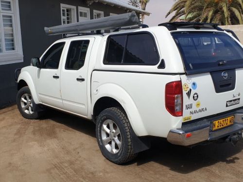 Nissan navara 4L Automatic in Namibia