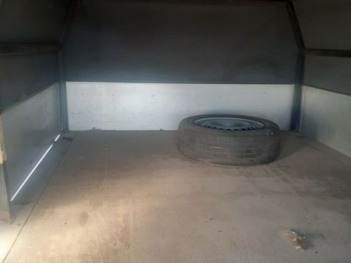 Volkswagen Transporter Kombi in Namibia