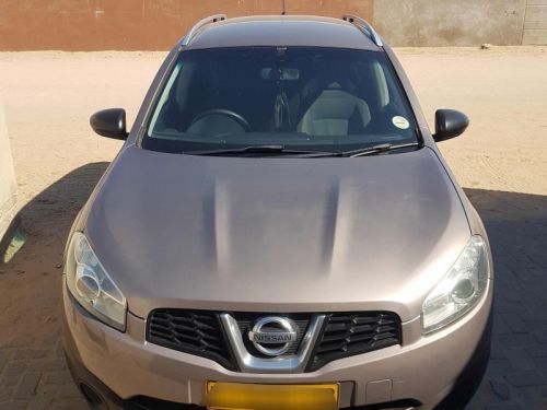 Nissan Qashqai+2 in Namibia
