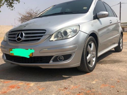 Mercedes-Benz b 200 in Namibia