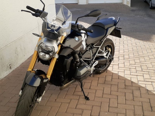 BMW R1200R in Namibia
