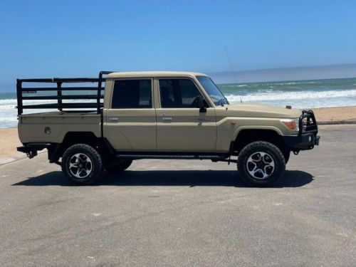 Toyota Land Cruser 79 in Namibia