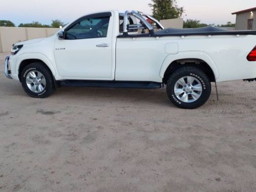 Toyota Hilux 2.4 in Namibia