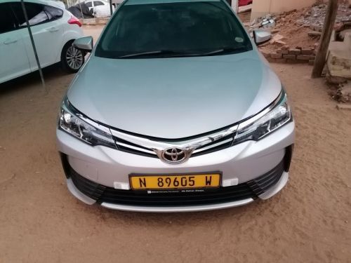 Toyota Corolla 1.6 prestige cvt in Namibia
