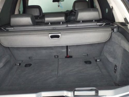 BMW X5 4.8i, V8, 4x4  in Namibia