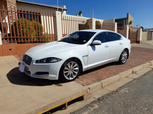 Jaguar XF 2.2 Diesel in Namibia