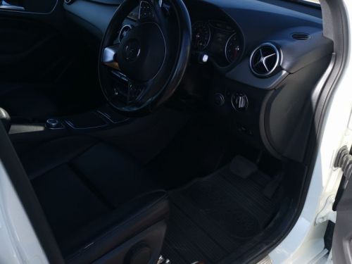 Mercedes-Benz B200 in Namibia