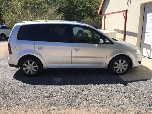 Volkswagen Touran 2.0TDI Highline in Namibia
