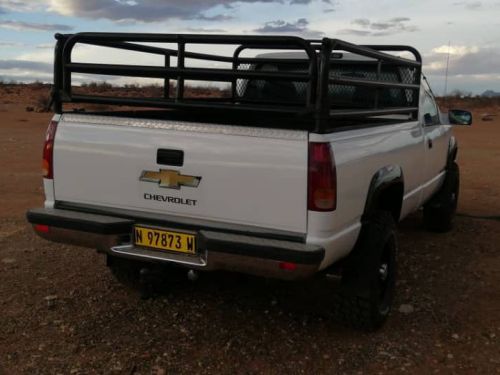 Chevrolet K2500 in Namibia