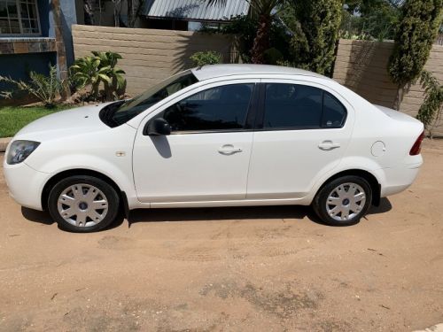 Ford Ikon 1.6 in Namibia