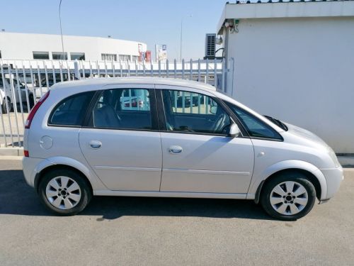 Opel Meriva in Namibia