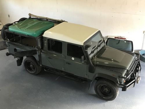 Land Rover Defender Puma 130 in Namibia