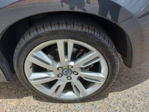 Volvo S60 T3 in Namibia