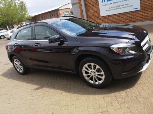 Mercedes-Benz GLA 200 in Namibia