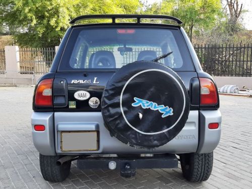 Toyota Rav4 (4X4) in Namibia