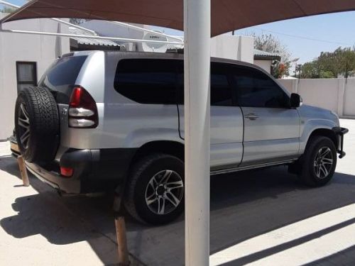 Toyota Prado j120  v6 vvti 4.0 in Namibia