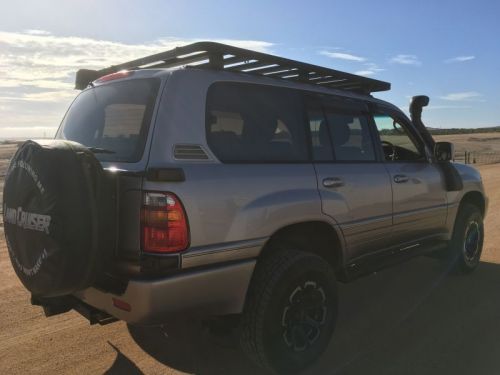 Toyota Land Cruiser 4.7 liter in Namibia