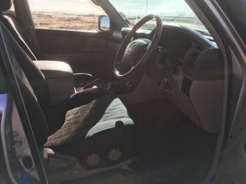 Toyota Land Cruiser 4.7 liter in Namibia