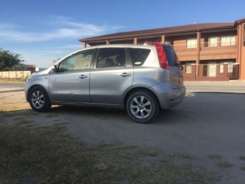 Nissan Note in Namibia