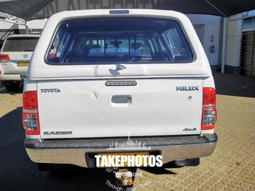 Toyota Hilux manual 4x4 in Namibia
