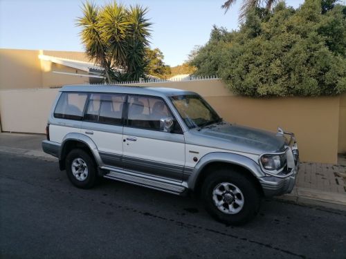Mitsubishi Pajero V6 in Namibia