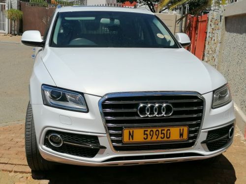 Audi Q5 TDI Q S TRONIC in Namibia