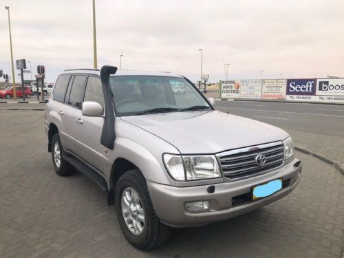 Toyota Landcruiser 100 Series in Namibia