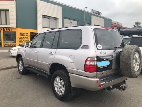 Toyota Landcruiser 100 Series in Namibia