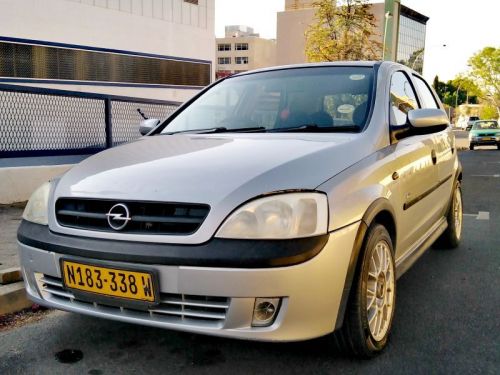 Opel Corsa sport in Namibia