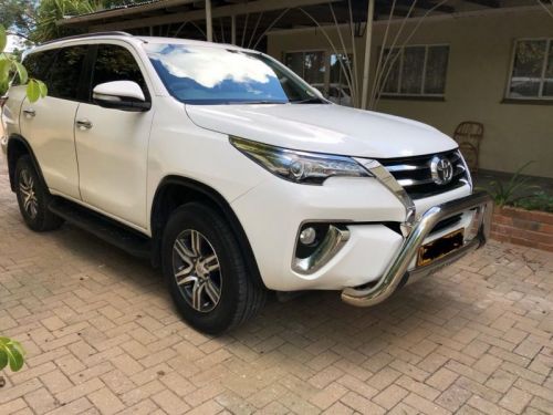 Toyota Fortuner 2.8 GD-6 4x2 in Namibia