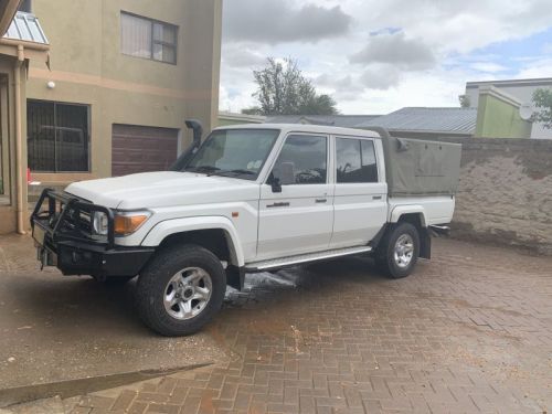 Toyota Land Cruiser 4.0 V6 in Namibia