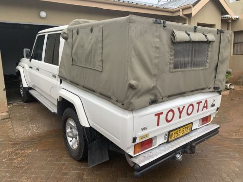 Toyota Land Cruiser 4.0 V6 in Namibia