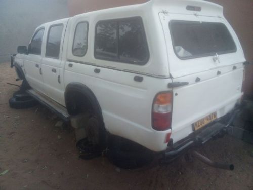 Mazda BT50 2.6 in Namibia