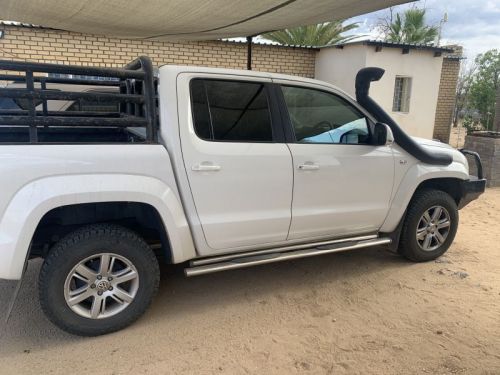 Volkswagen Amarok 2.0 Tdi D/C Automatic 4Motion 132kw 4x4 in Namibia