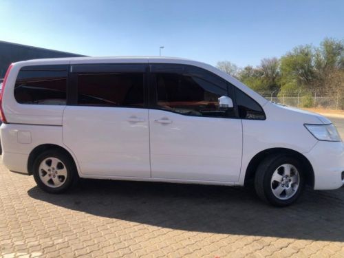 Nissan Serena in Namibia