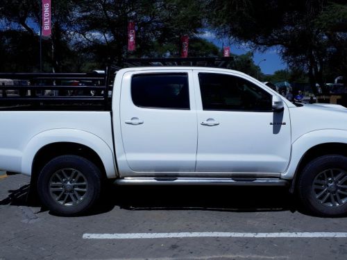 Toyota Hi-Lux 3.0 D4D  Dakar Edition in Namibia