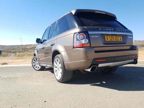 Land Rover Range Rover V8 Sport Supercharged Red edition in Namibia