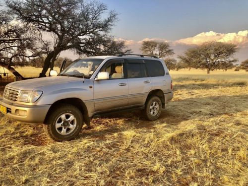 Toyota Land Cruiser VX 100 V8 in Namibia