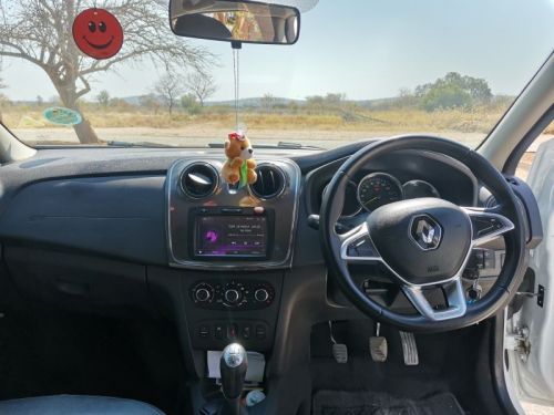 Renault Sandero Stepway Dynamique in Namibia