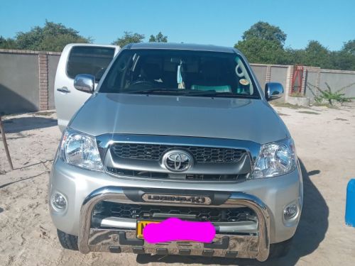 Toyota Hilux legend 40 vvti in Namibia