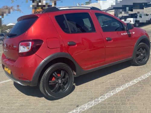 Renault Sandero Stepway 1.6 in Namibia