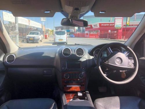 Mercedes-Benz Ml350 in Namibia