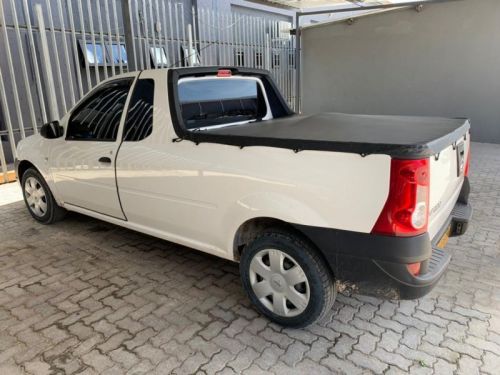 Nissan NP200 1.6 8V in Namibia