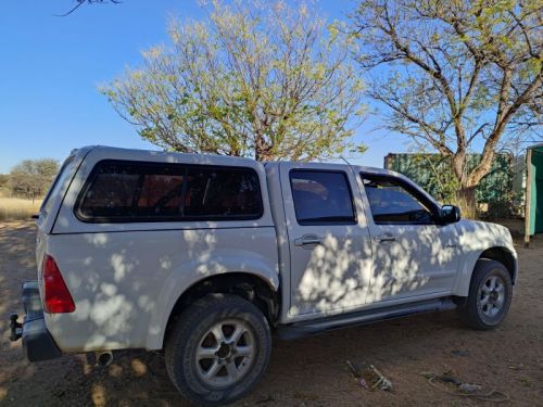 Isuzu KB360 V6 in Namibia