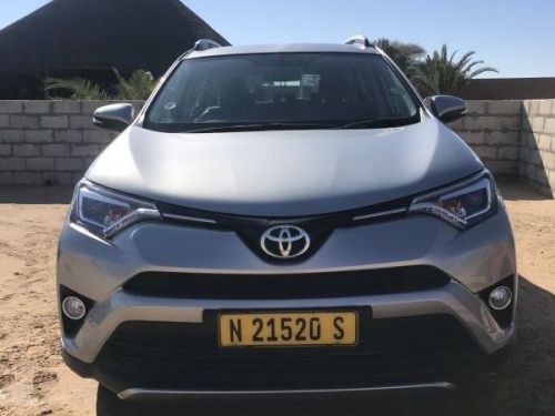 Toyota RAV 2.0 GX CVT 2WD in Namibia