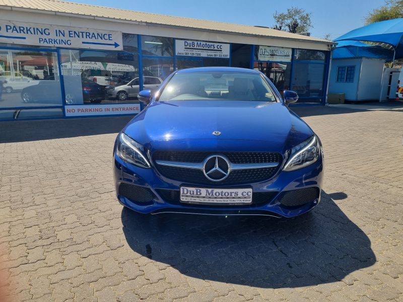2017 Mercedes-Benz C Class photo 2