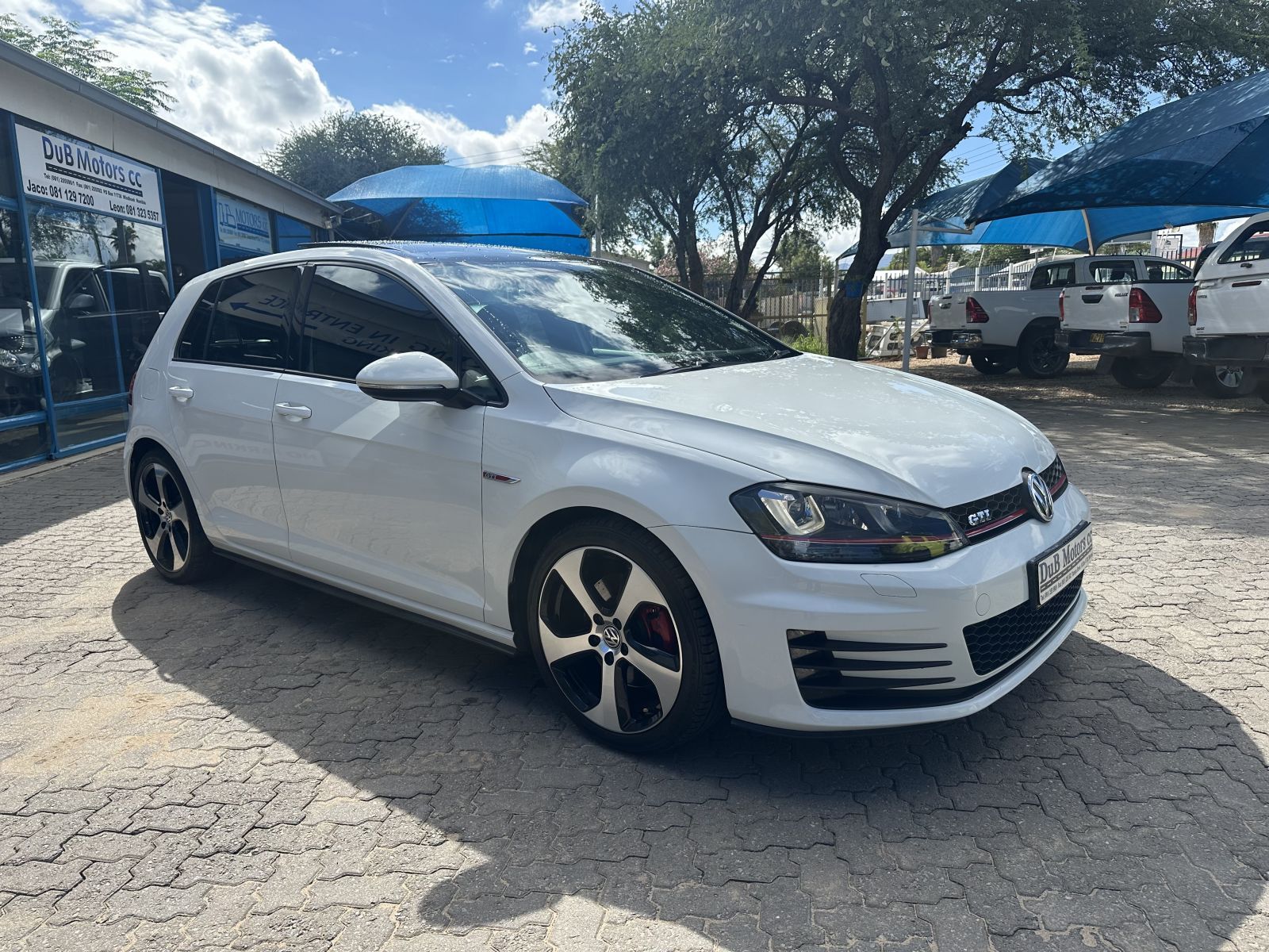2013 Volkswagen Golf photo 1