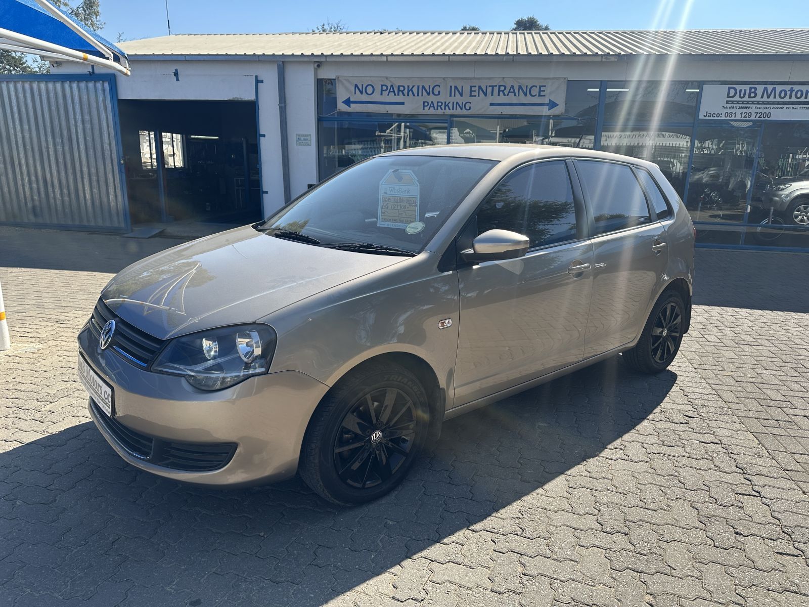2015 Volkswagen Polo Vivo photo 3