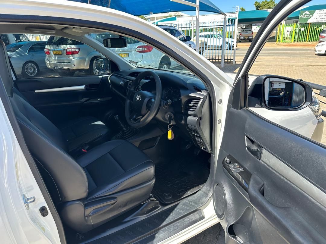 2020 Toyota Hilux photo 5