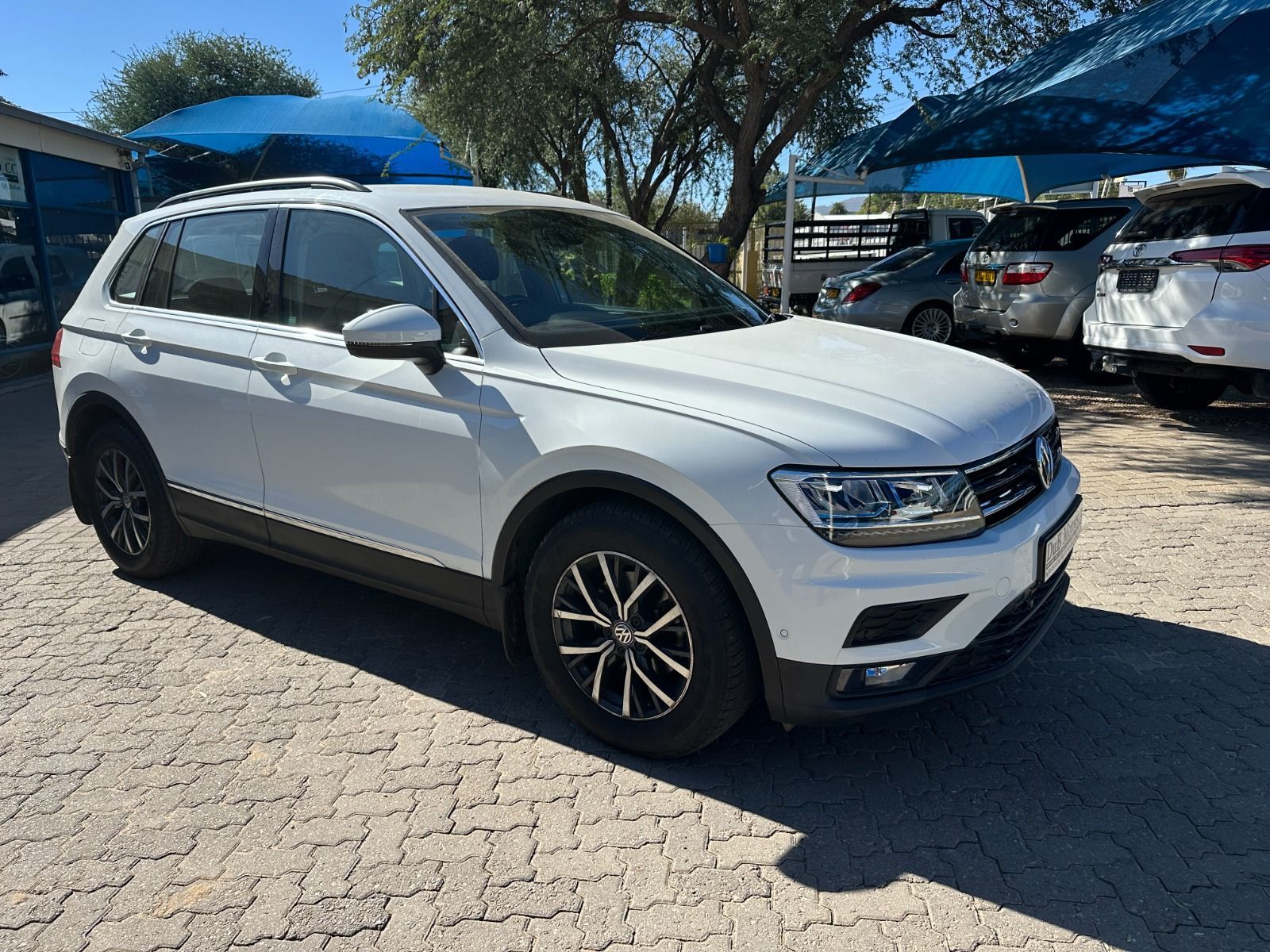 2018 Volkswagen Tiguan photo 1